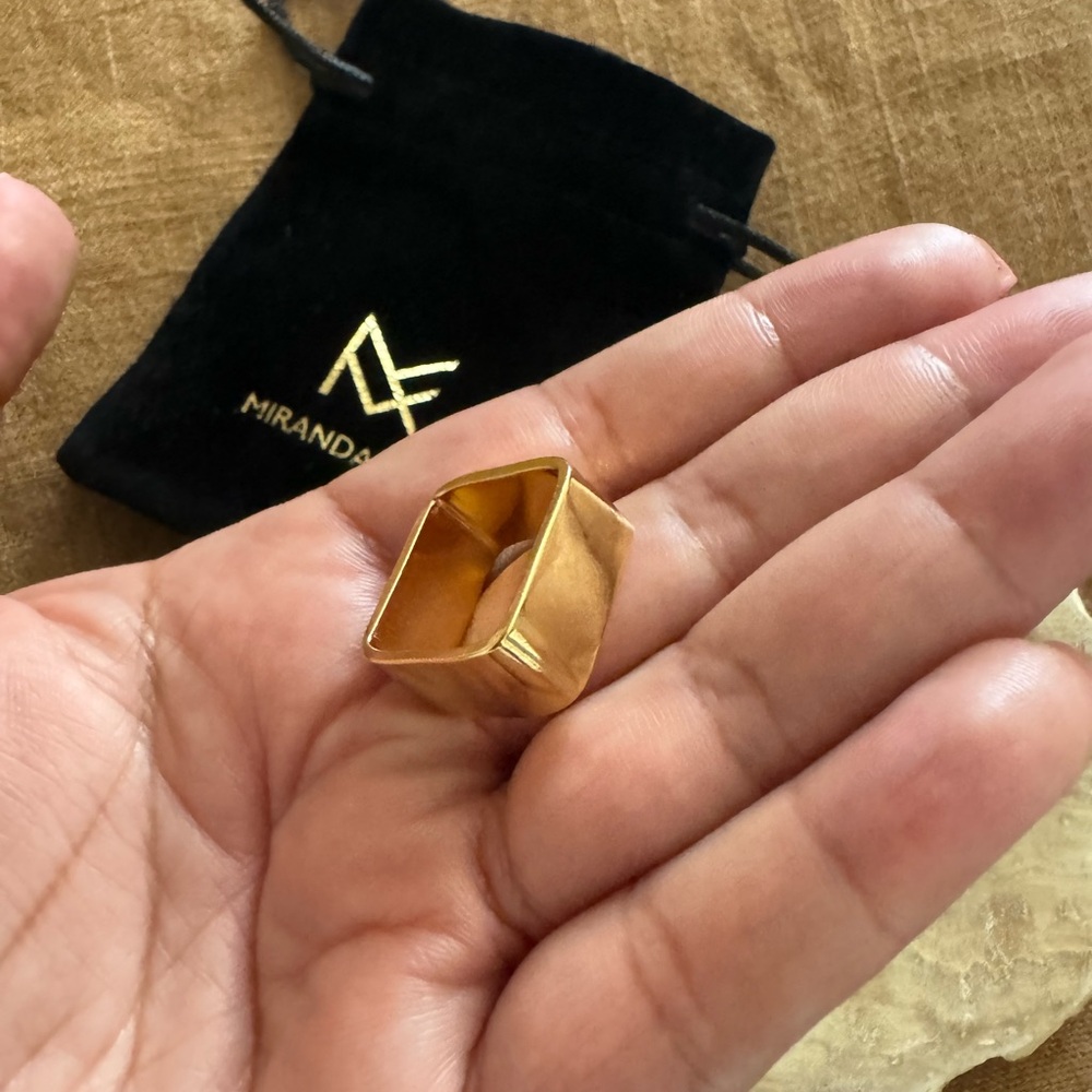 Miranda Frye - cigar style square ring - Picture 3 of 6